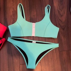 Hoaka swimwear bikini